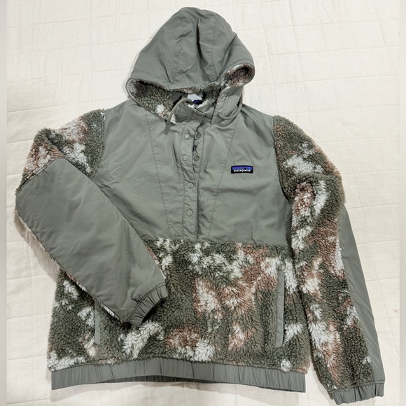 Women’s Patagonia Shelled Retro- X Pullover - Picture 2 of 4